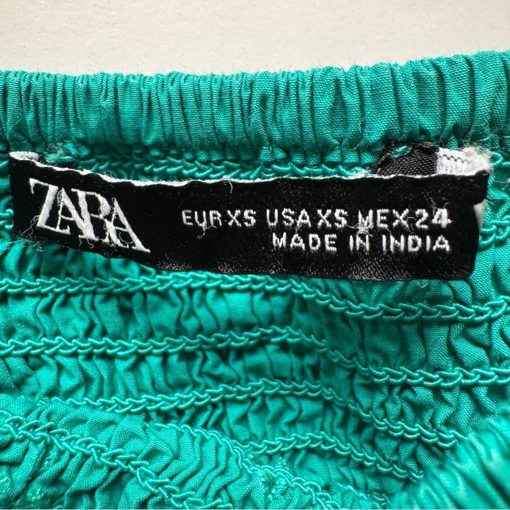 Zara Smocked Cropped Top Eyelet Ruffle Trim Green Puff Sleeve Boho Square Sz XS - Picture 4 of 14